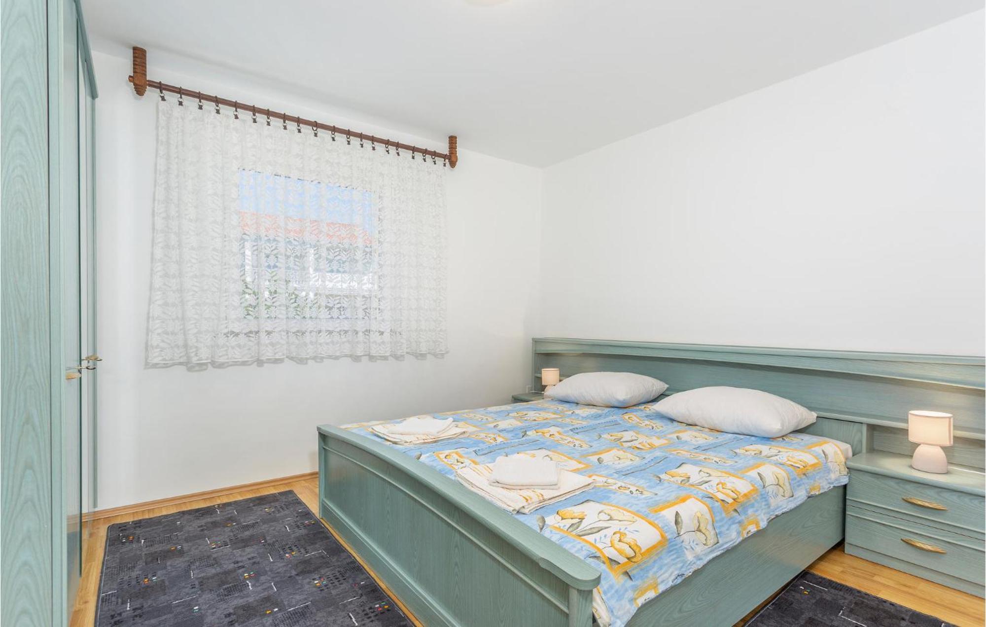 Lovely Apartment In Krk With Kitchen Brzac Ngoại thất bức ảnh